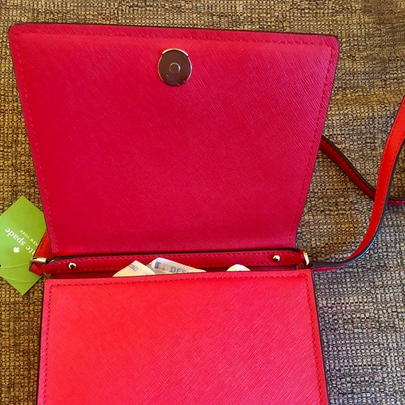 Kate Spade Cameron Street cross body purse - Picture 4 of 6
